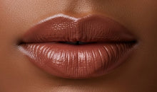 Load image into Gallery viewer, QUEEN 👄
