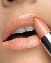 Load image into Gallery viewer, KISS ME - THE PERFECT NUDE
