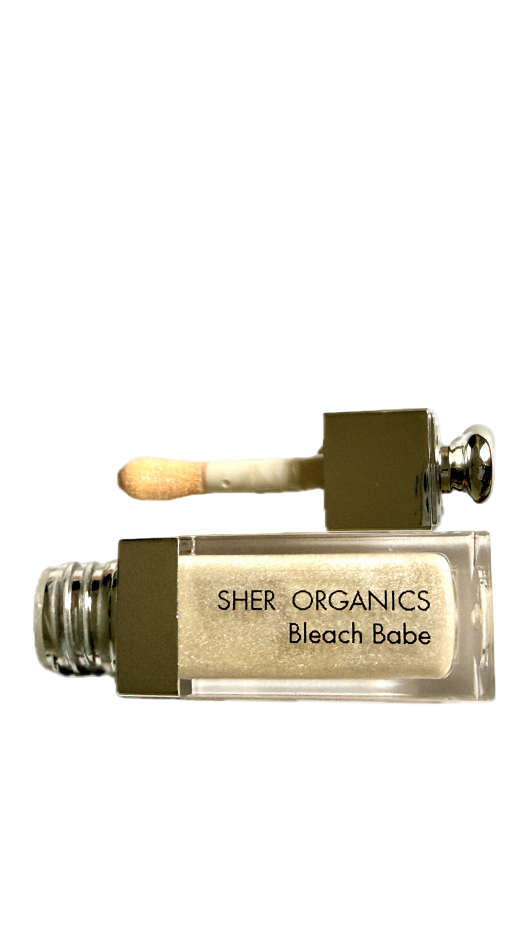 BLEACH BABE👄                        W/ HYALURONIC ACID